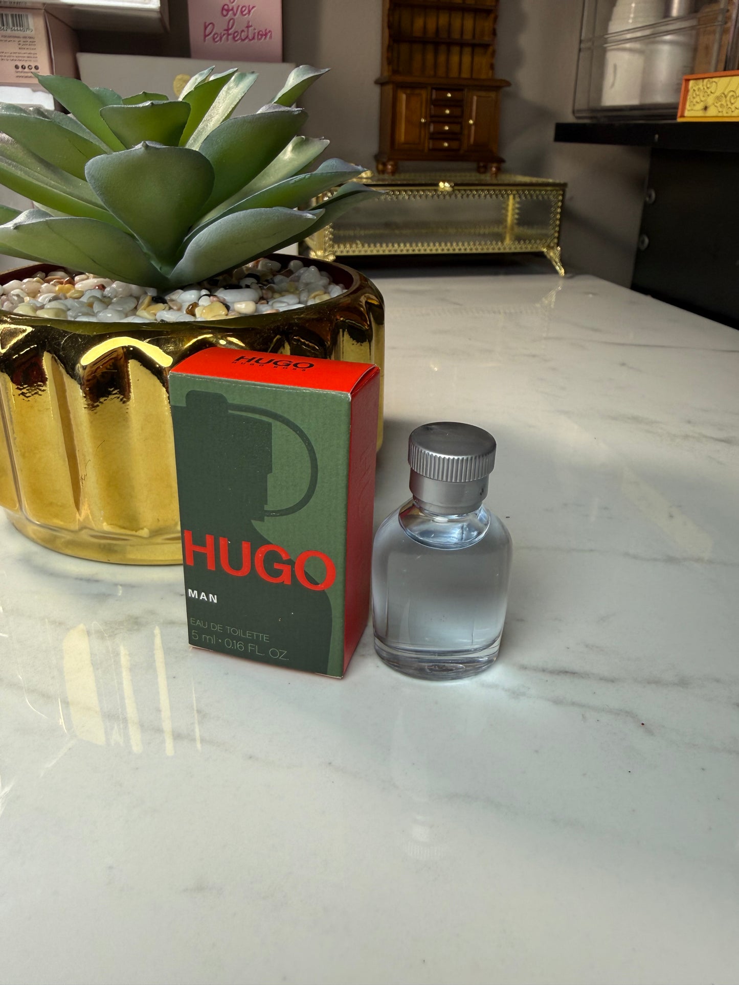 Hugo boss ASIS please read the description