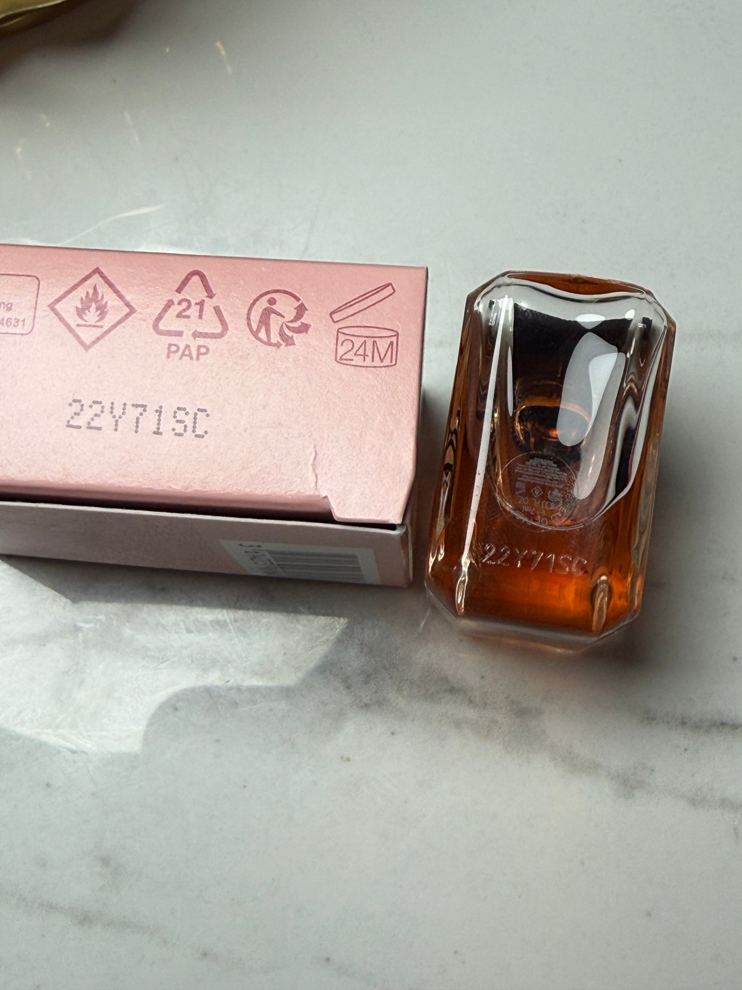 Prada paradoxe intense