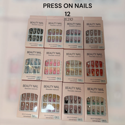 RHINESTONE PRESS ON NAIL
